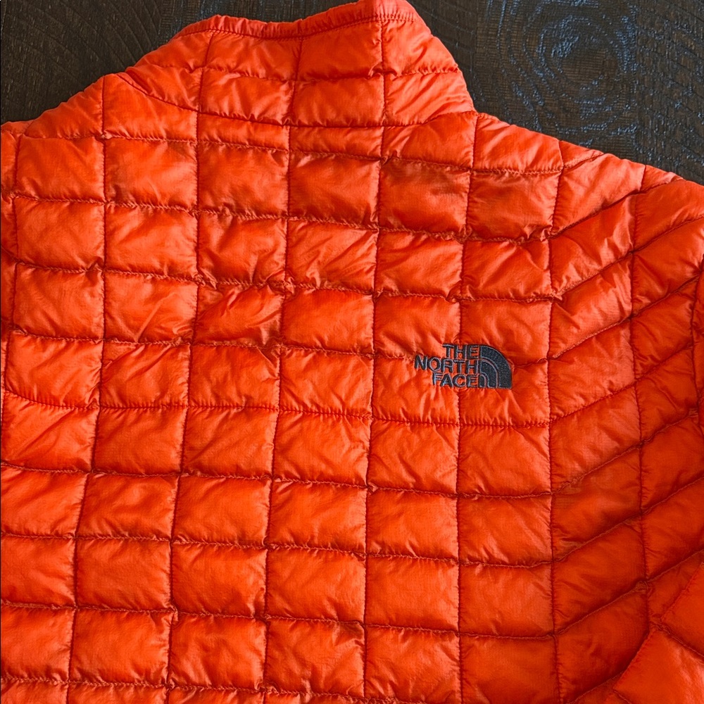 The North Face Thermoball Vibrant Orange Puffer Jacket - Picture 4 of 7